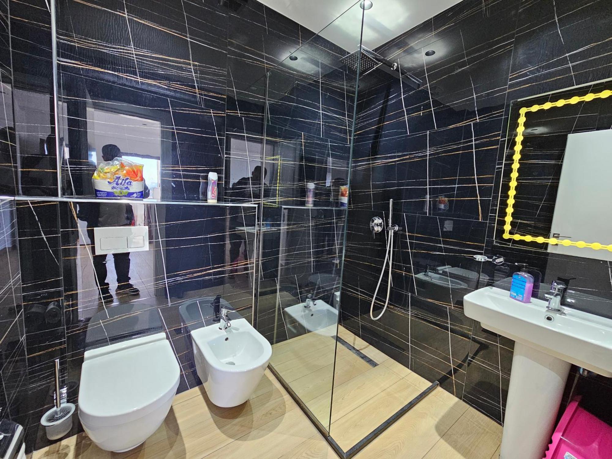 Ledion Apartamento